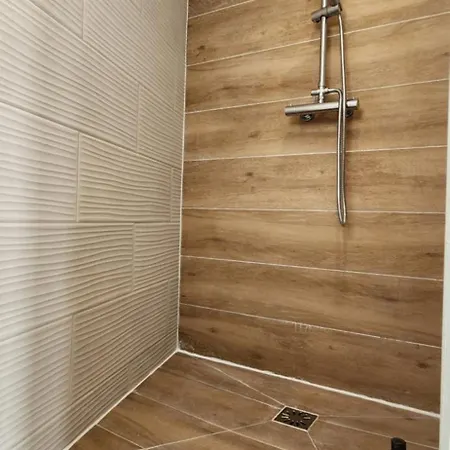 Willa Papillons Centre Narbona