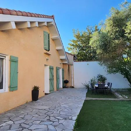 Papillons Centre Villa *
